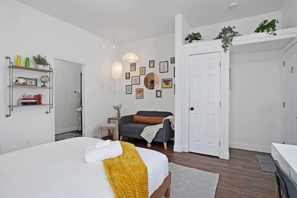 Cozy Upstairs Near Downtown And The River Sacramento